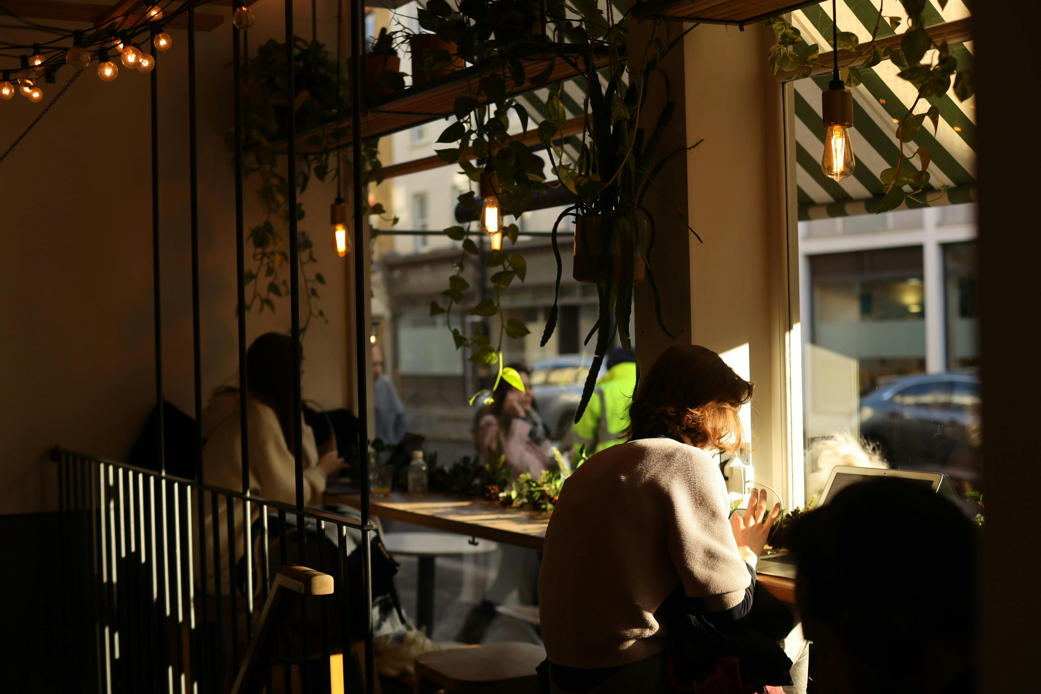 People at cafe